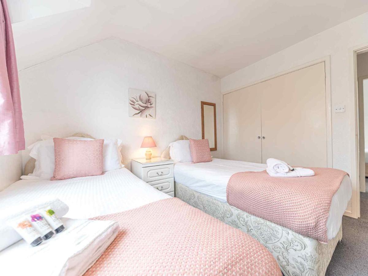 Pass The Keys Comfortable 3 Bed In Central Bowness With Parking Windermere Εξωτερικό φωτογραφία