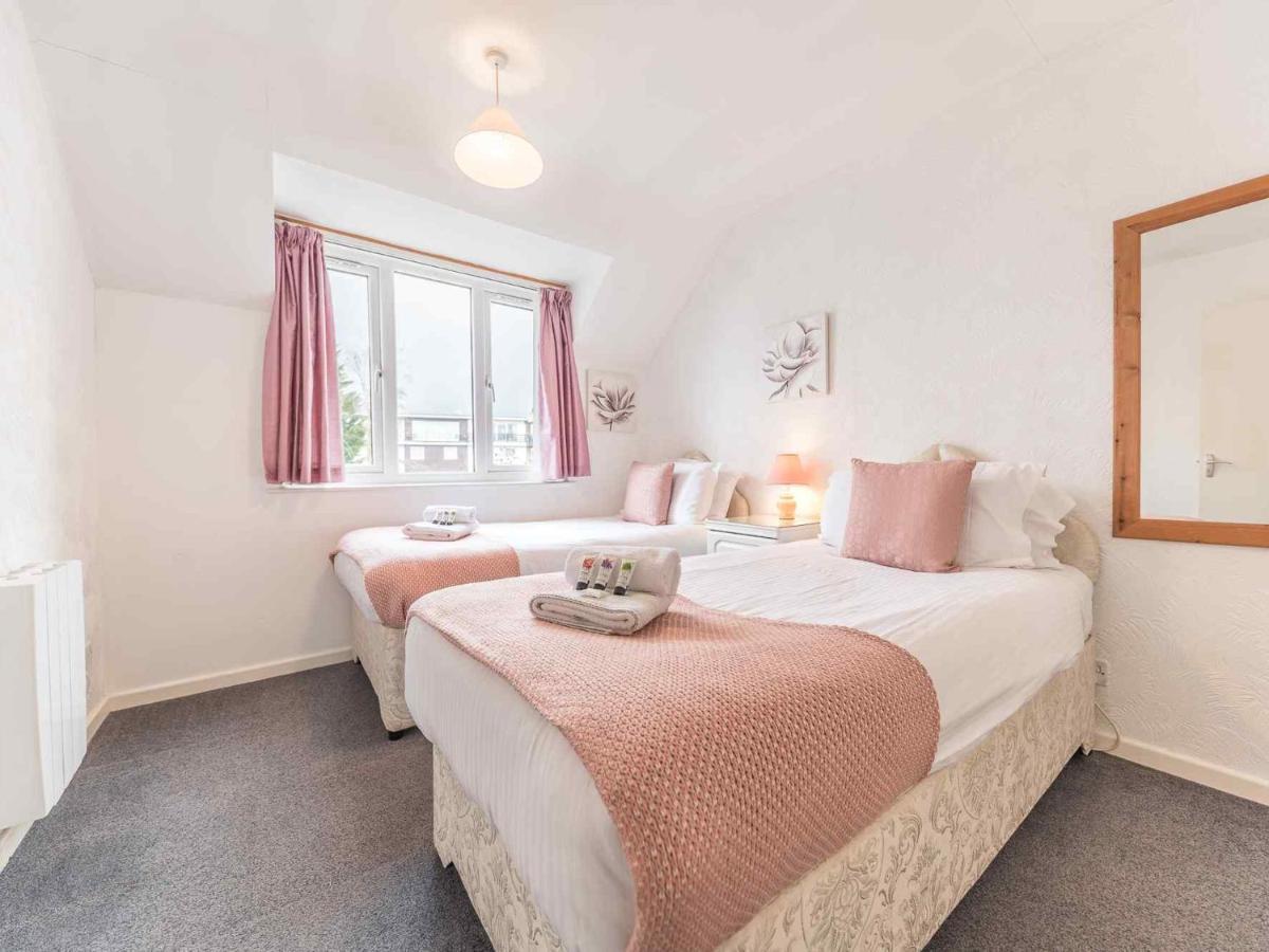 Pass The Keys Comfortable 3 Bed In Central Bowness With Parking Windermere Εξωτερικό φωτογραφία